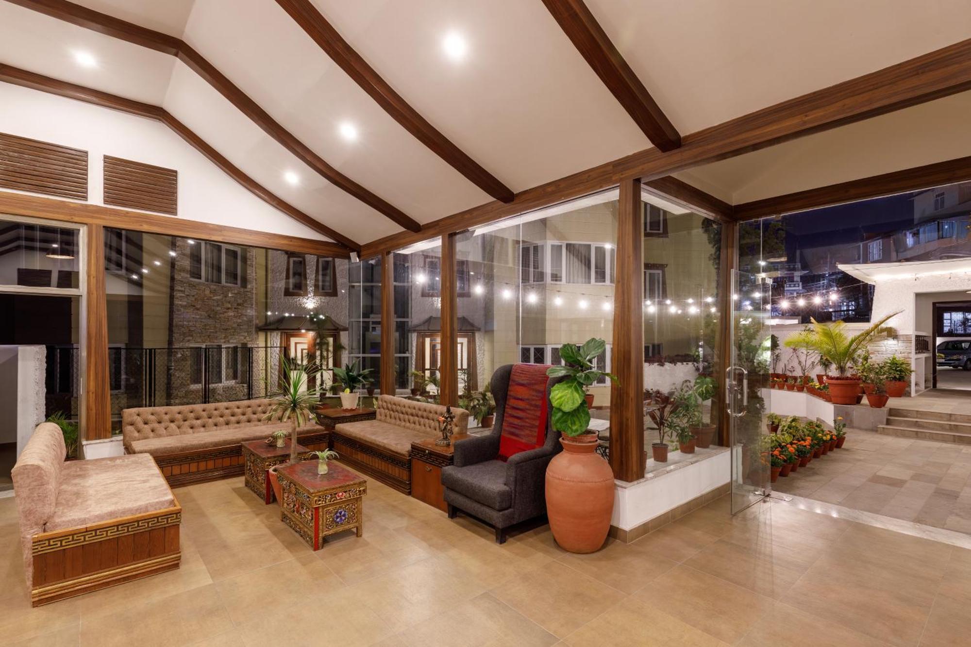 Shambaling Boutique Hotel Kathmandu Exteriör bild
