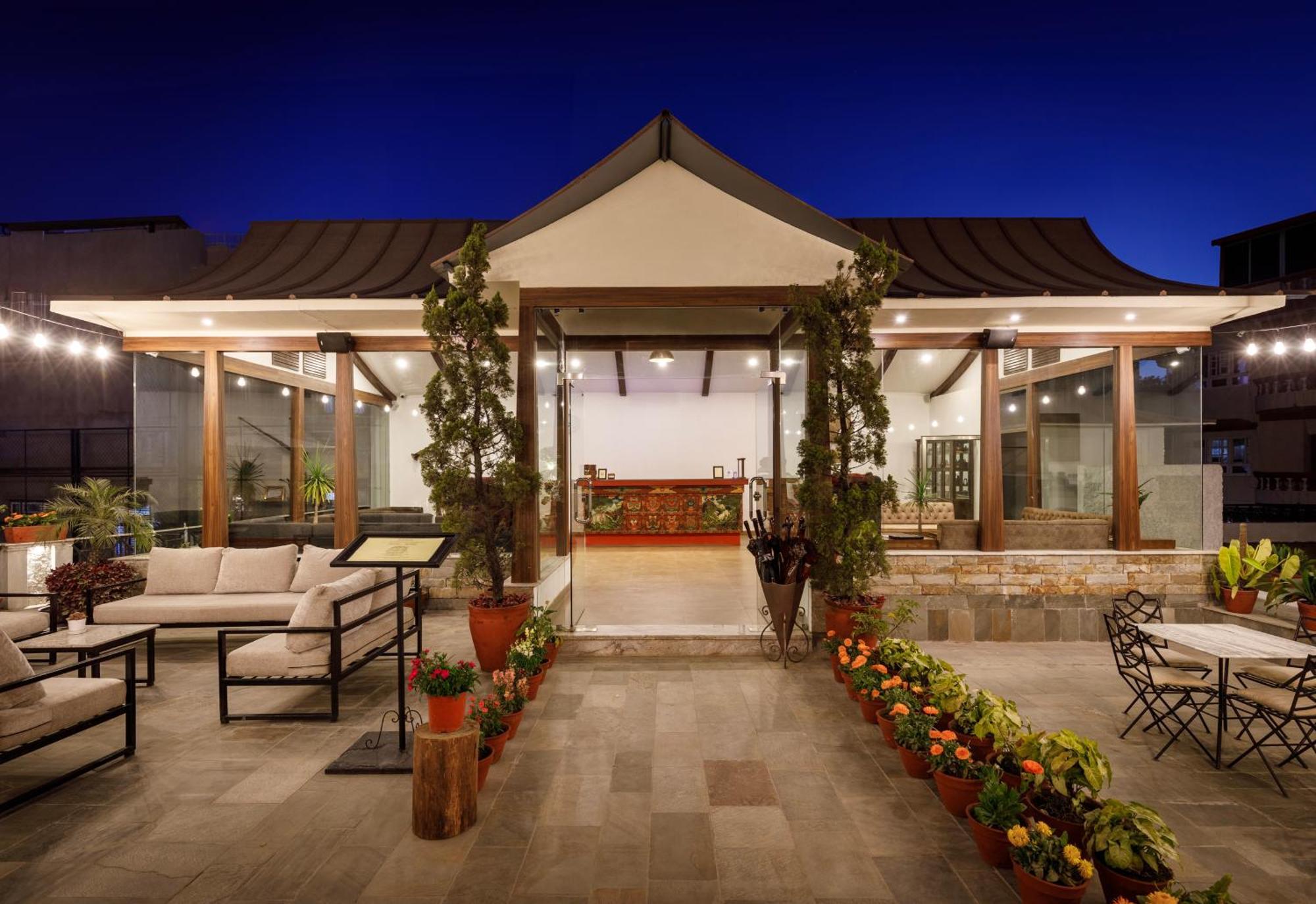 Shambaling Boutique Hotel Kathmandu Exteriör bild